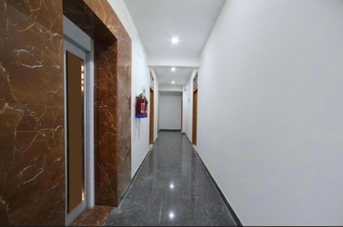 Bed & Breakfast Moon Residency-near Delhi Airport New Delhi