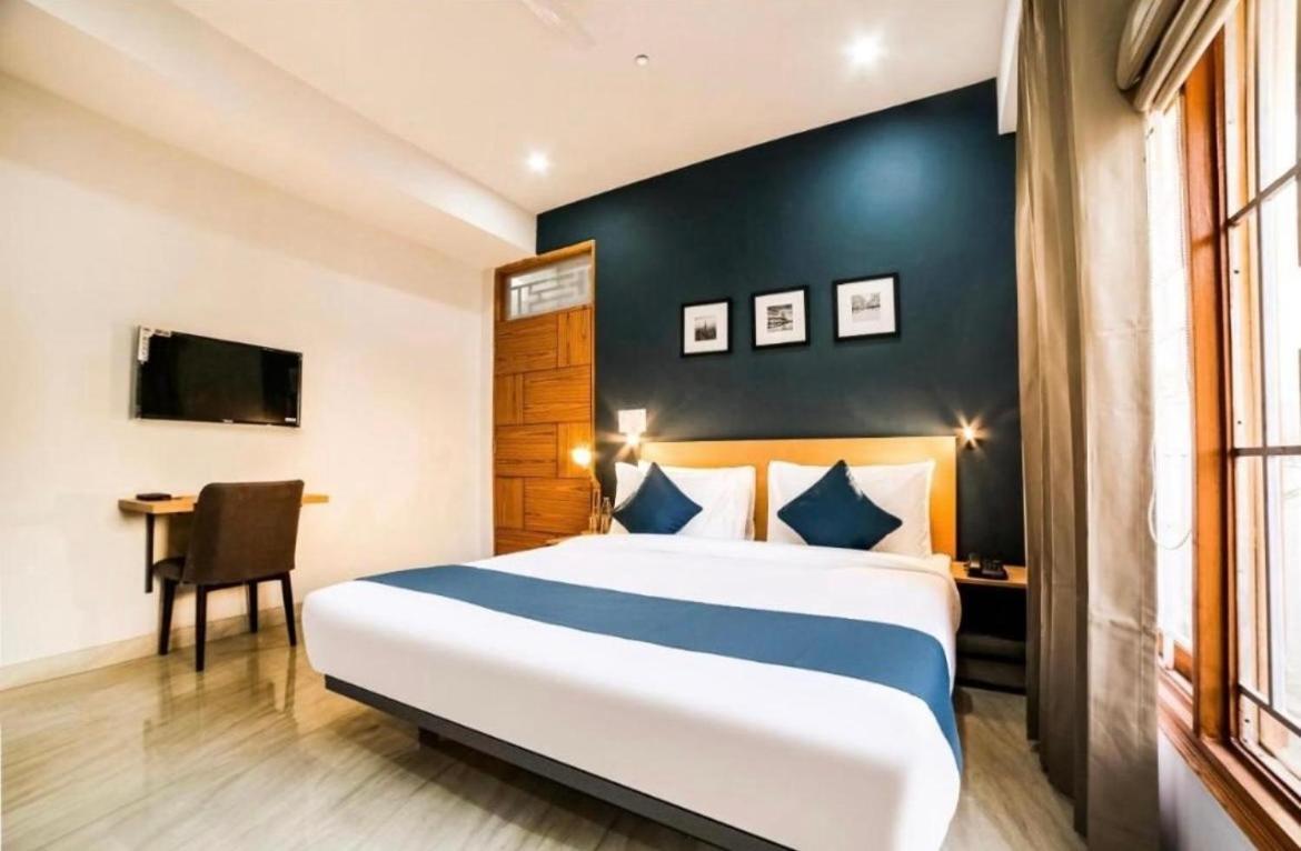 Moon Residency-near Delhi Airport New Delhi