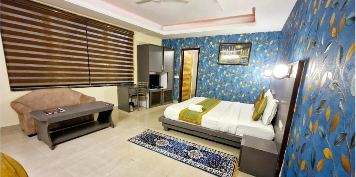 Bed & Breakfast Moon Residency-near Delhi Airport 3*